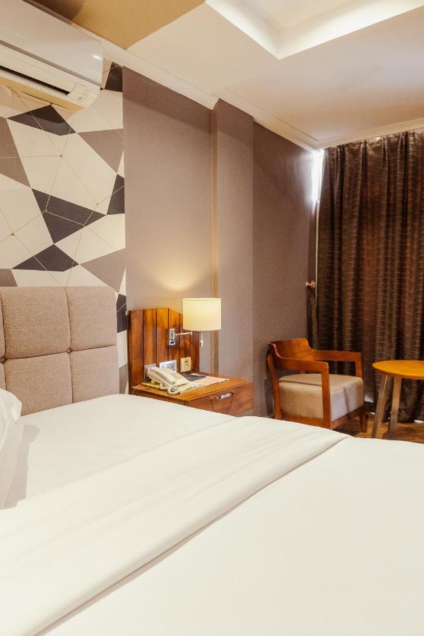 Tanga Beach Resort & Spa Kültér fotó