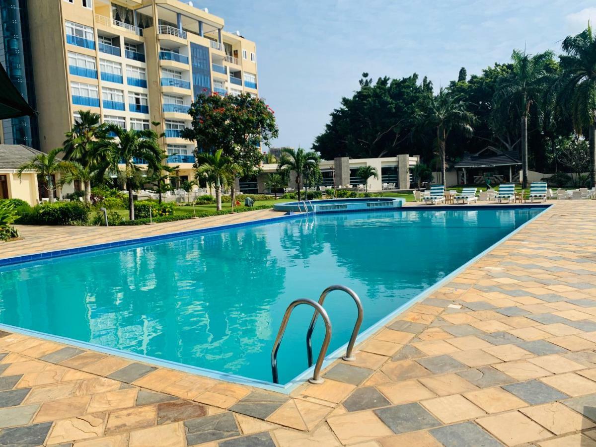 Tanga Beach Resort & Spa Kültér fotó